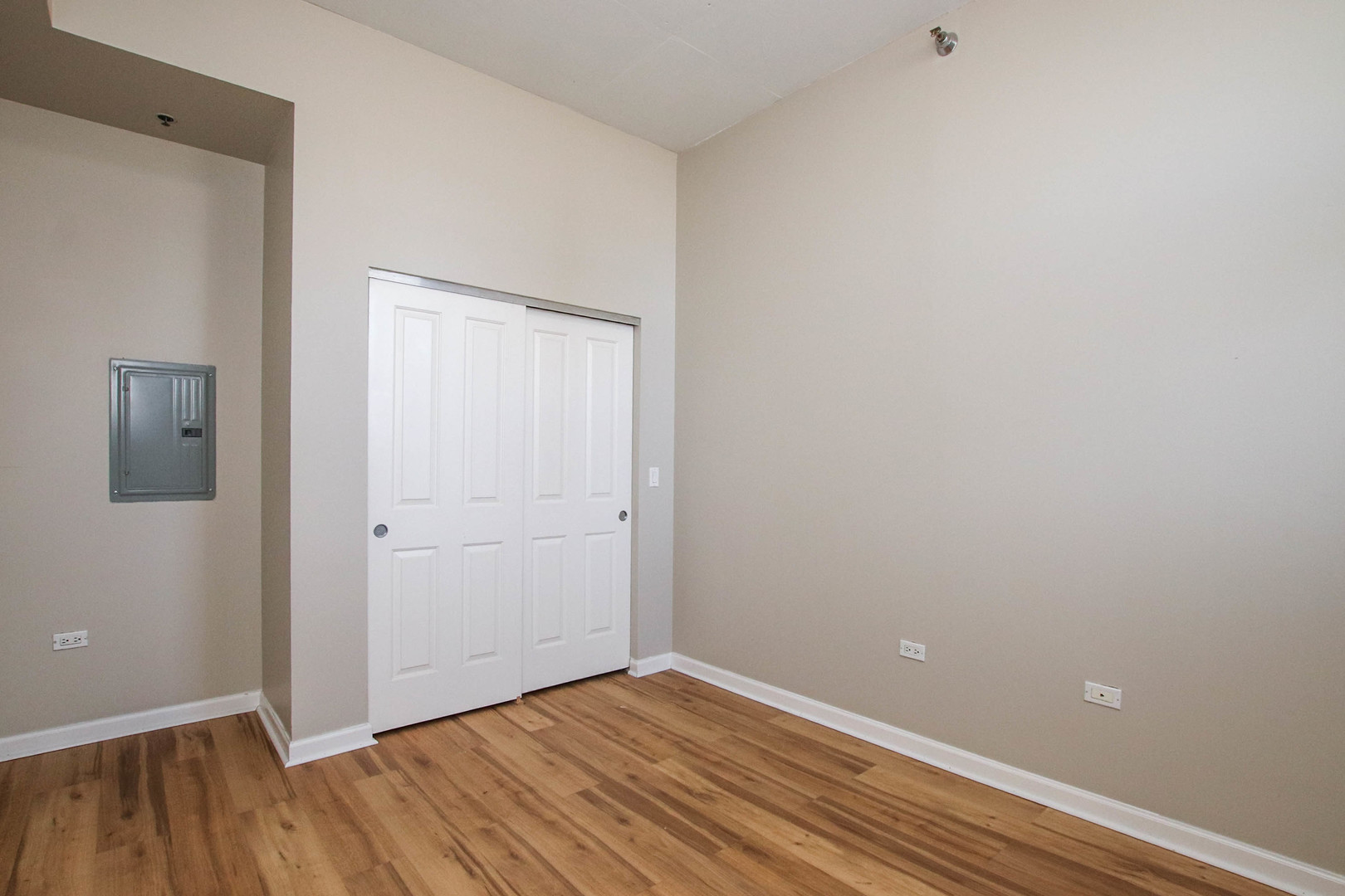 1464 S MICHIGAN Avenue Unit: 507