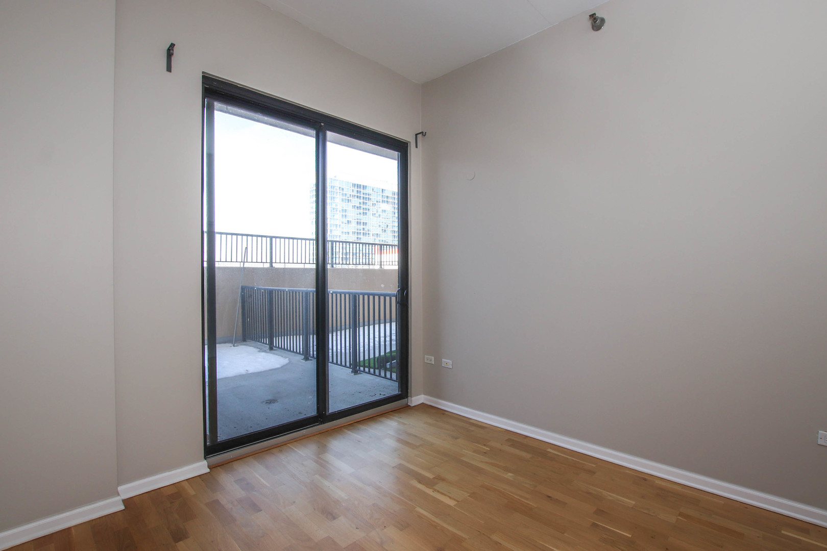 1464 S MICHIGAN Avenue Unit: 507