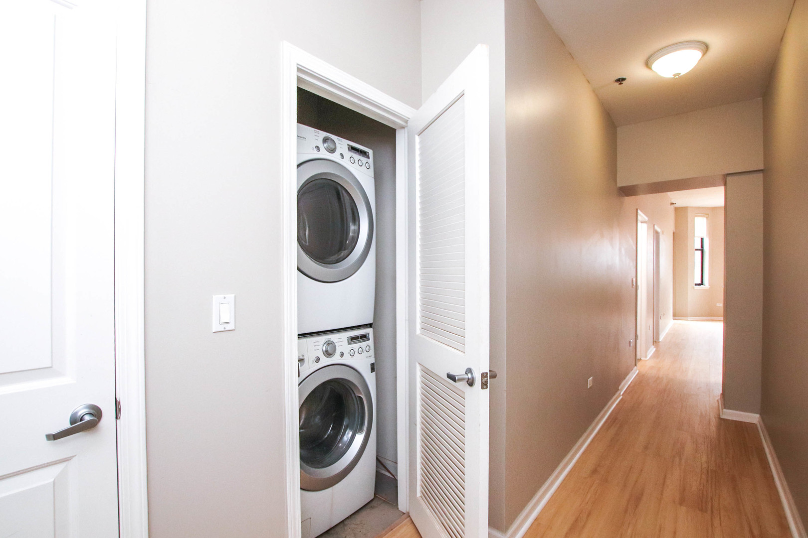 1464 S MICHIGAN Avenue Unit: 507