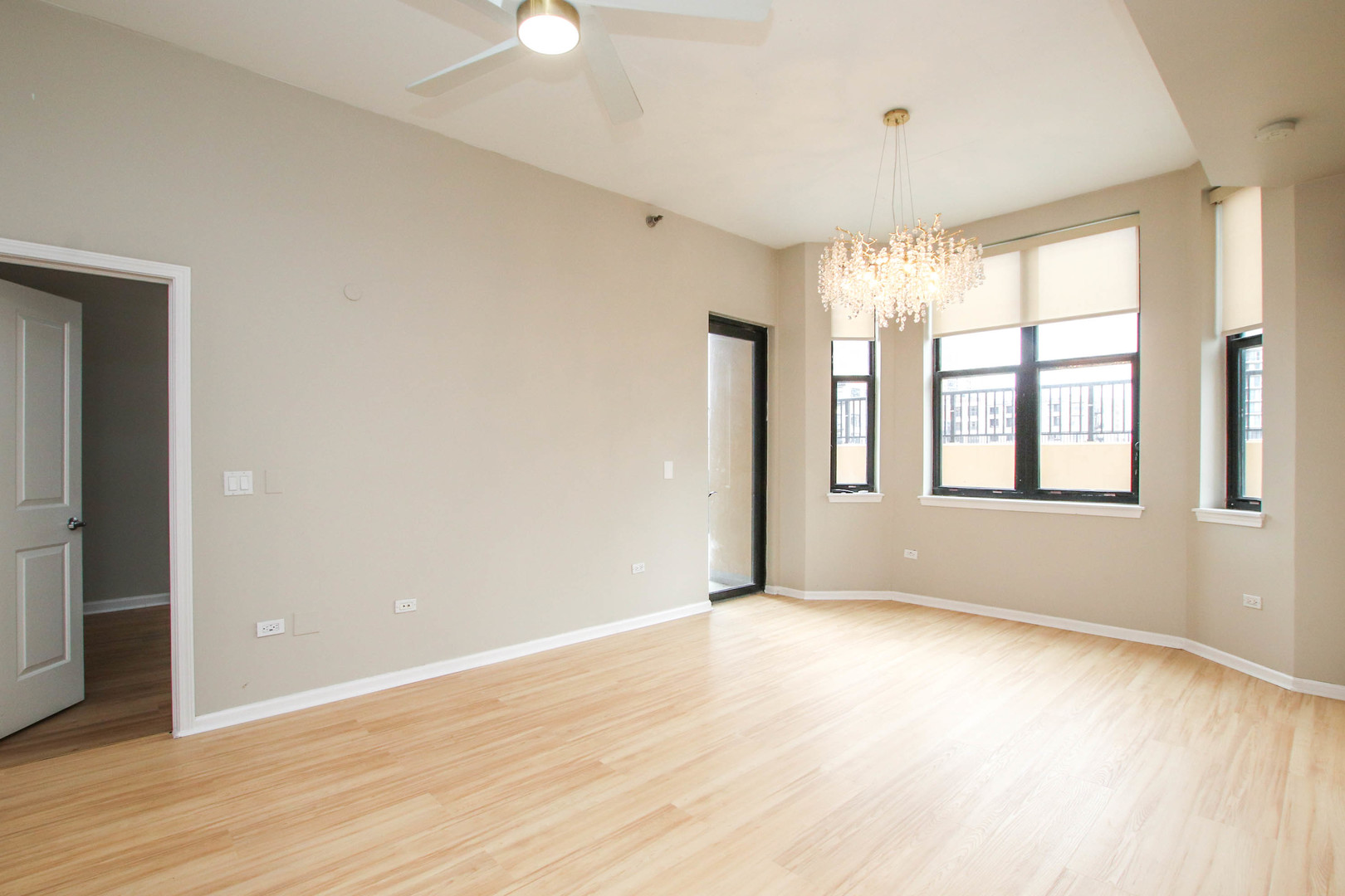 1464 S MICHIGAN Avenue Unit: 507