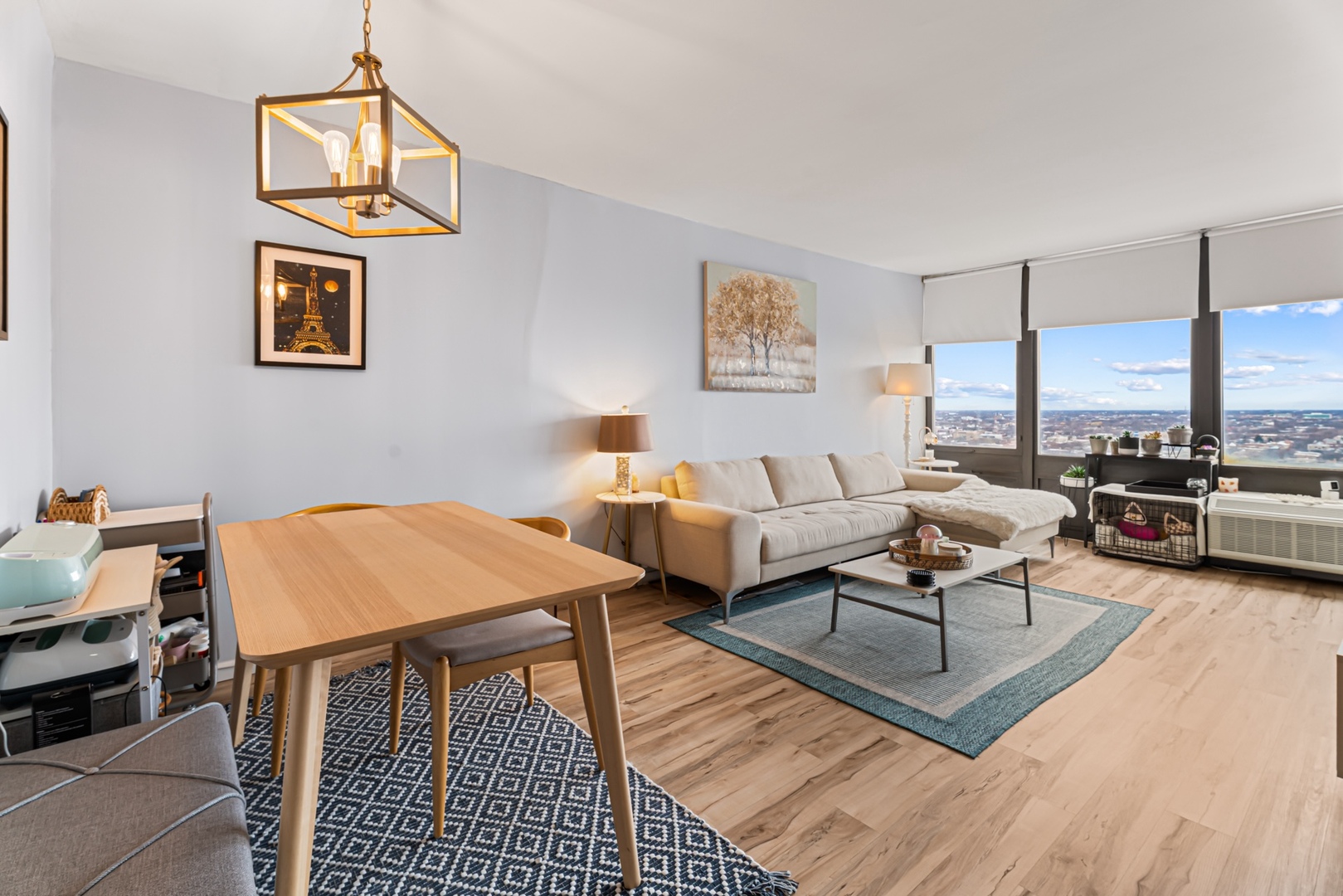 5320 N Sheridan Road Unit: 2410