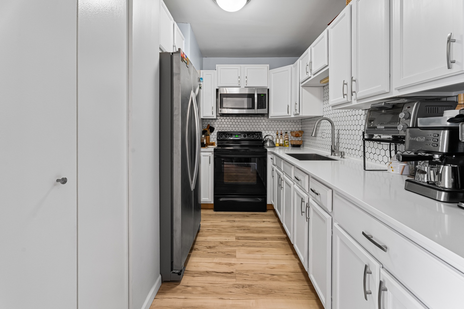 5320 N Sheridan Road Unit: 2410