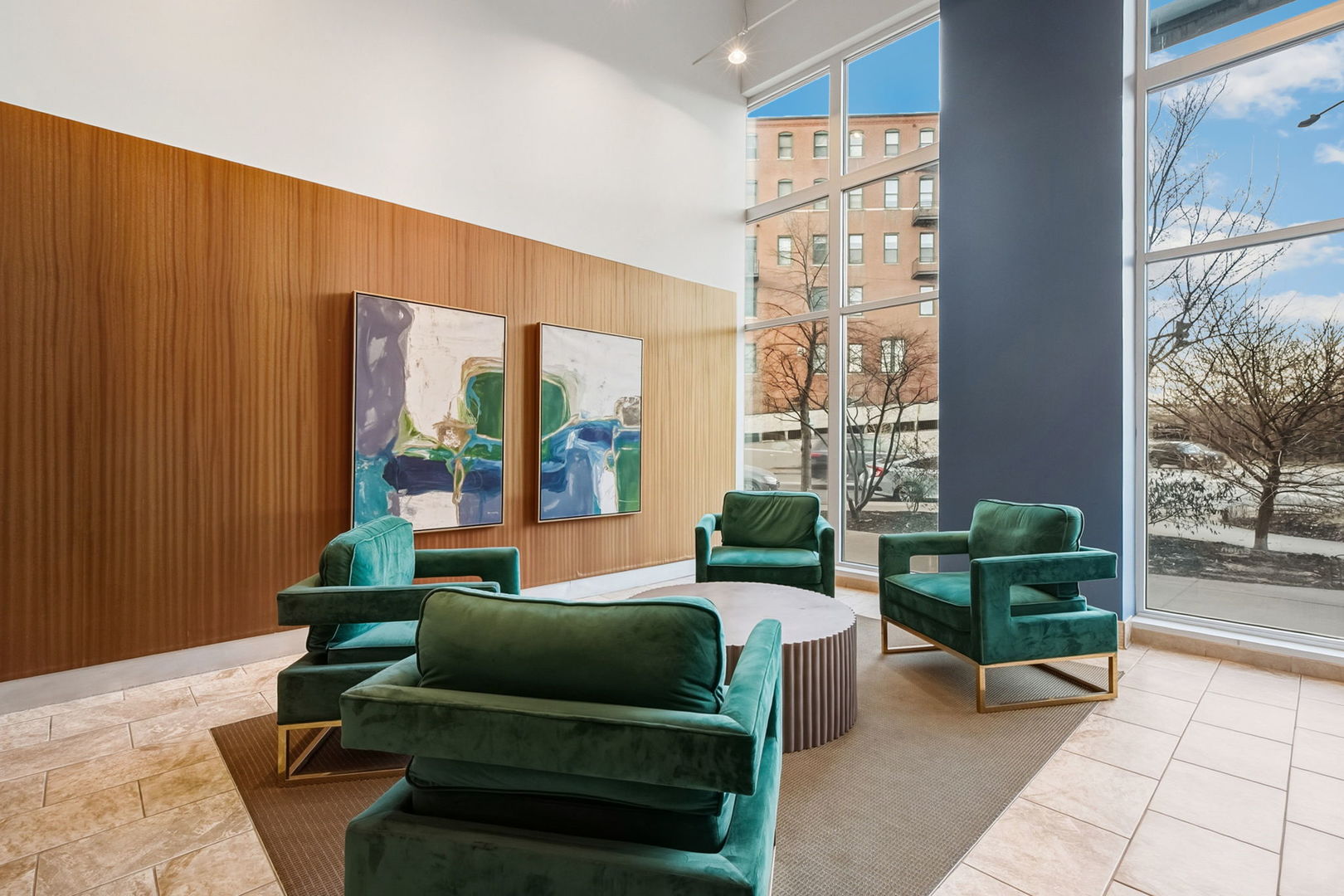 1600 S Indiana Avenue Unit: 602