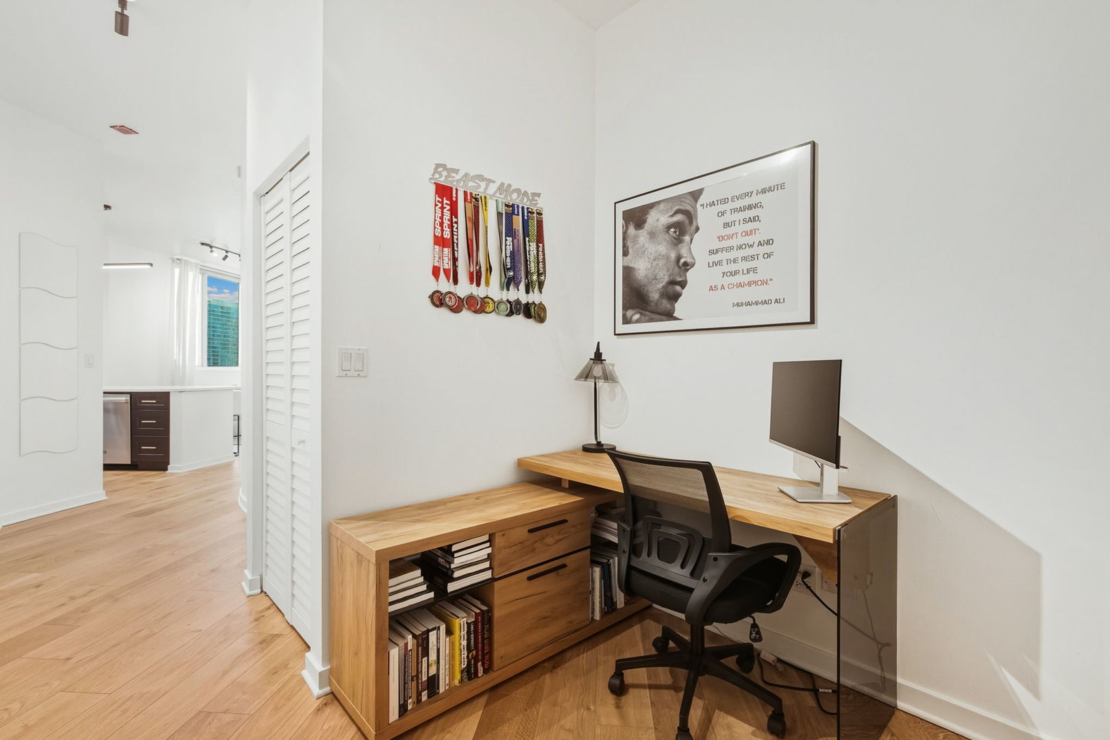 1600 S Indiana Avenue Unit: 602