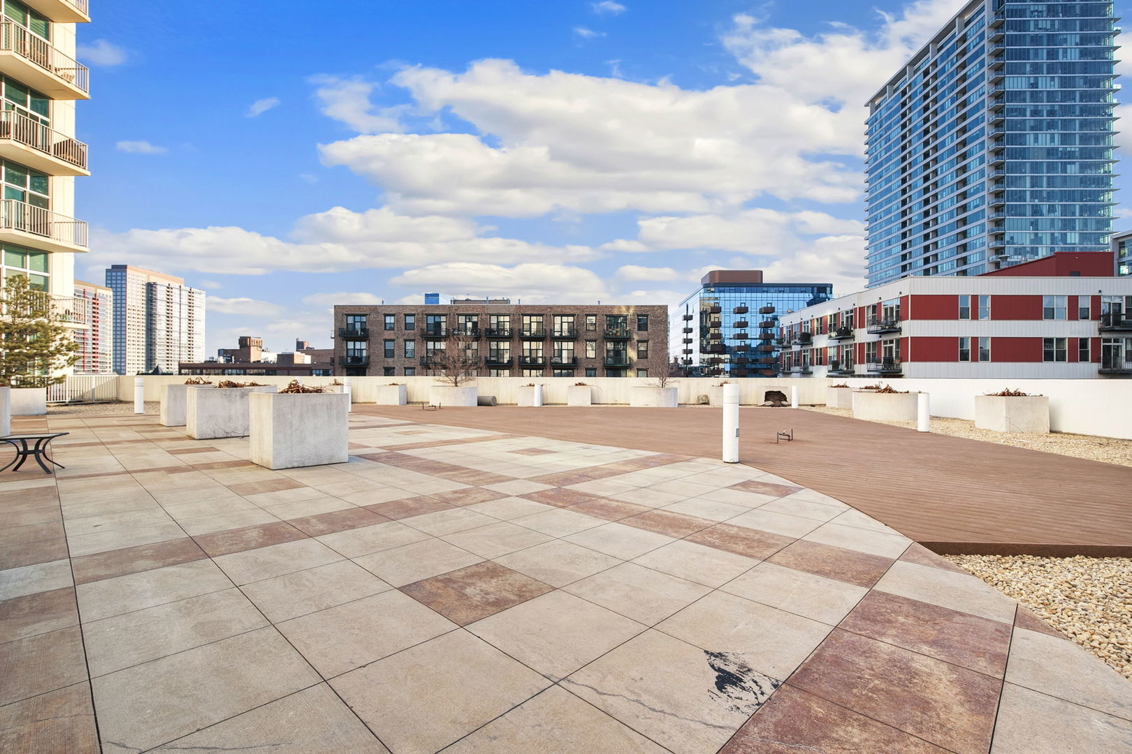 1600 S Indiana Avenue Unit: 602