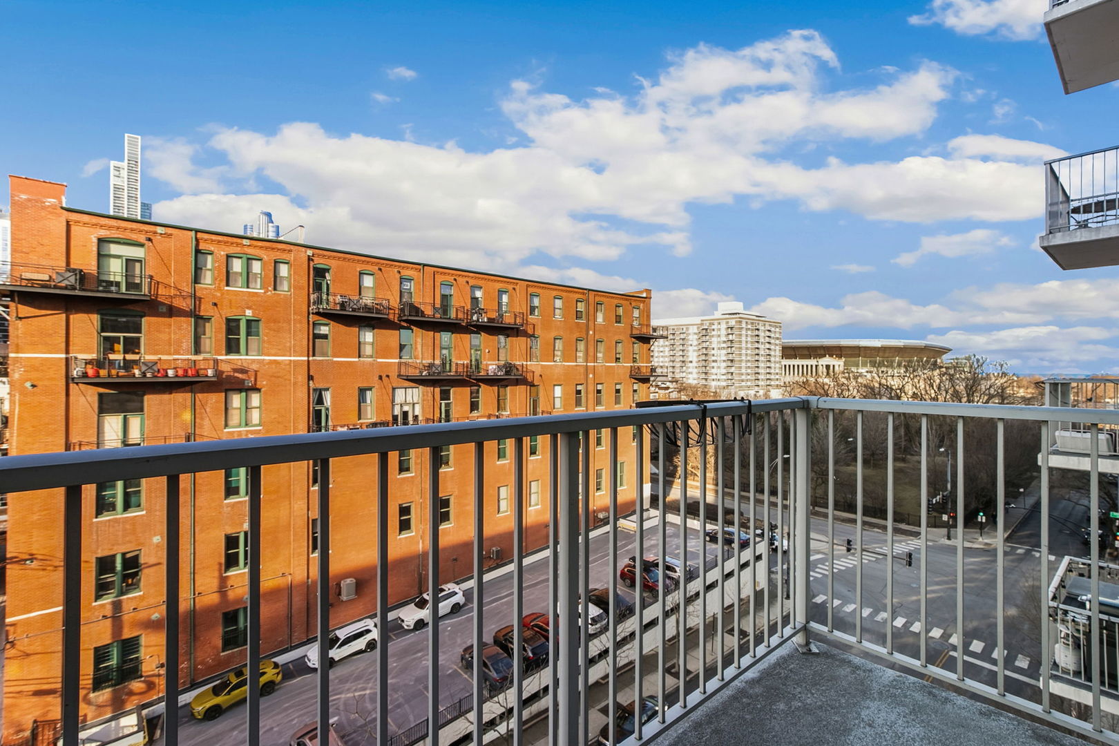 1600 S Indiana Avenue Unit: 602