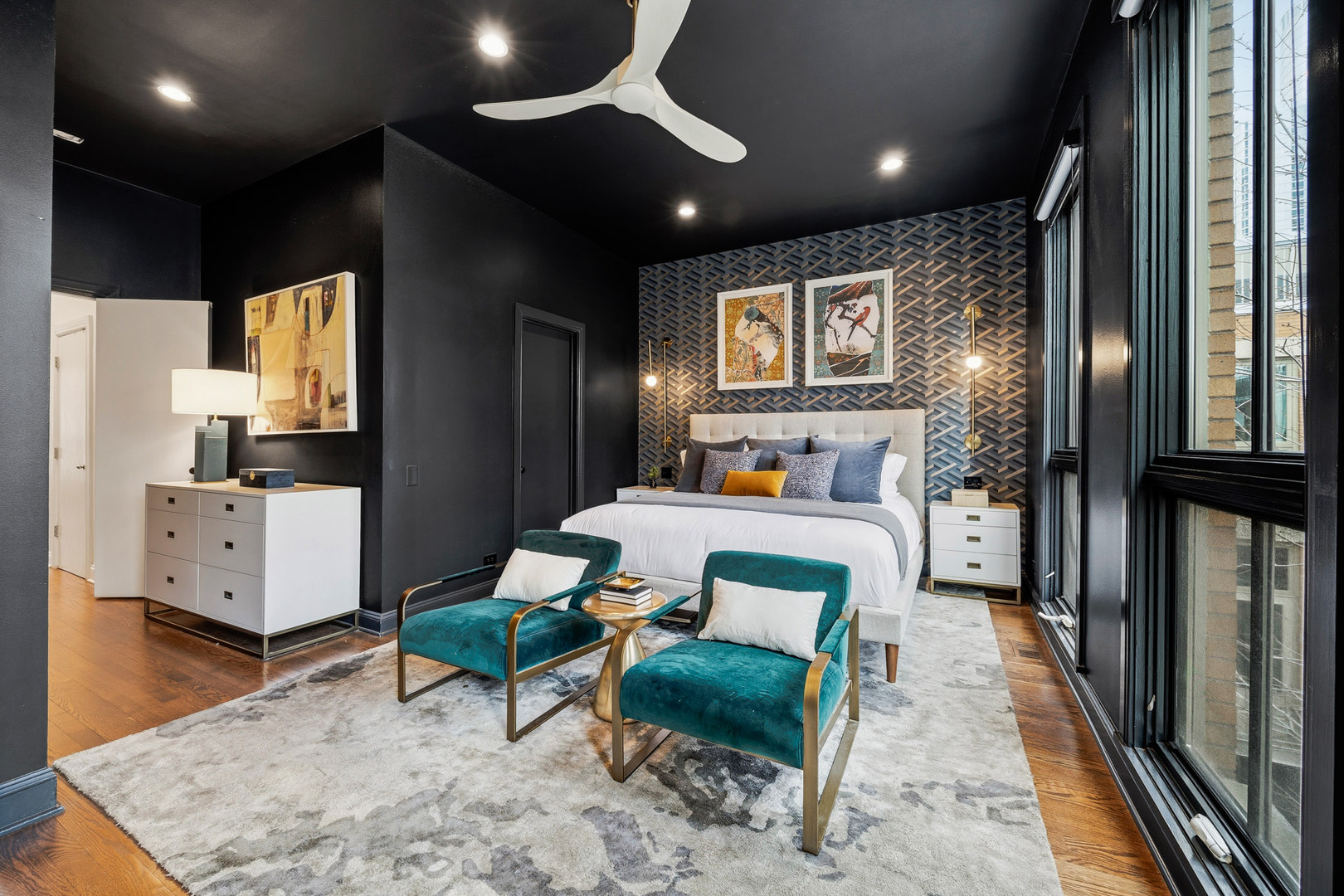 438 E North Water Street