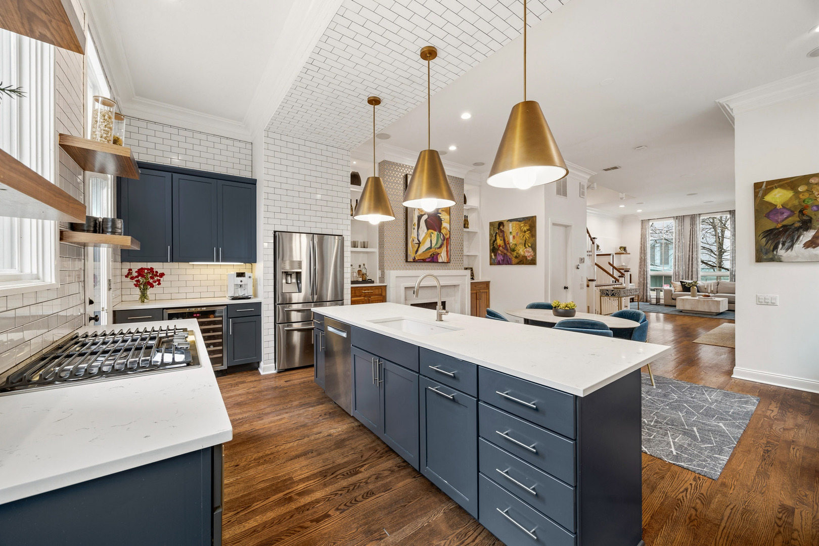 438 E North Water Street