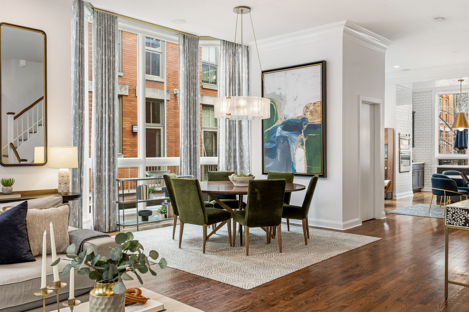 438 E North Water Street