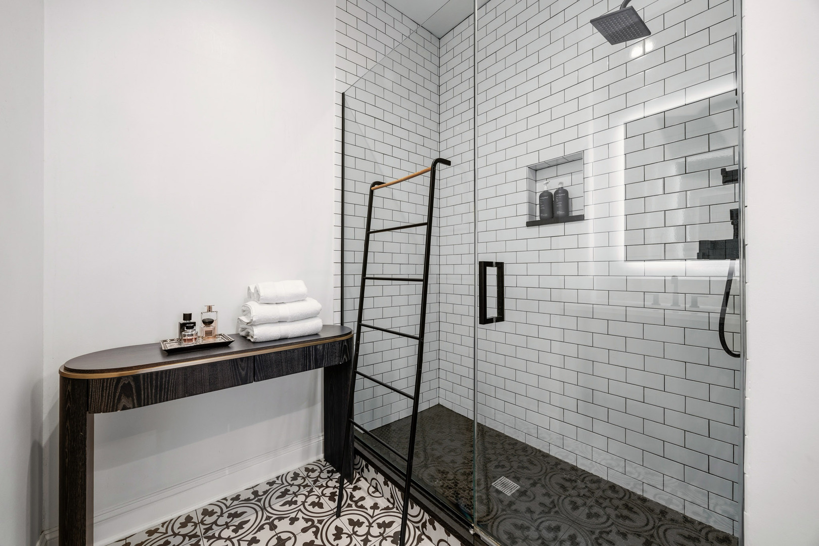 438 E North Water Street