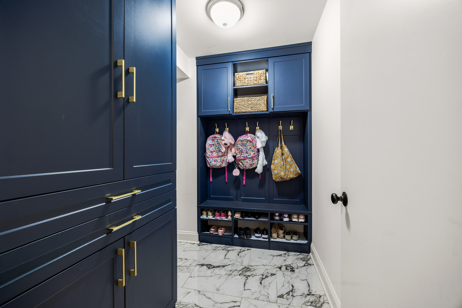 438 E North Water Street