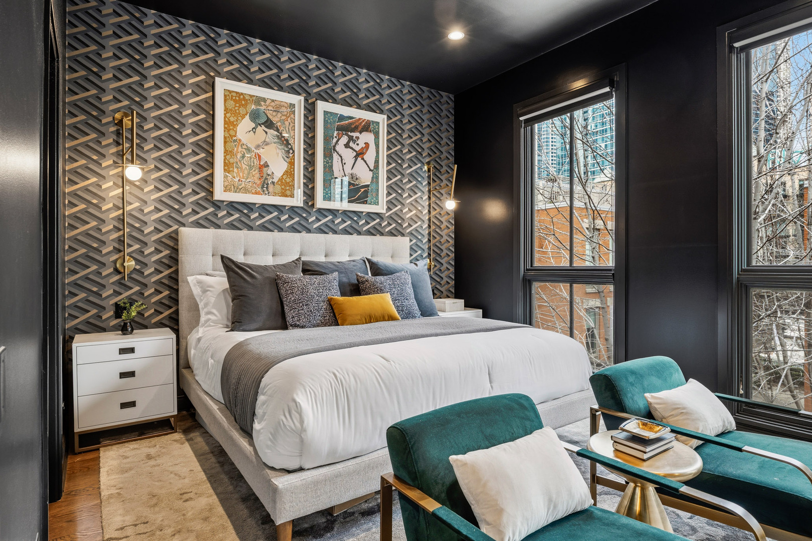 438 E North Water Street