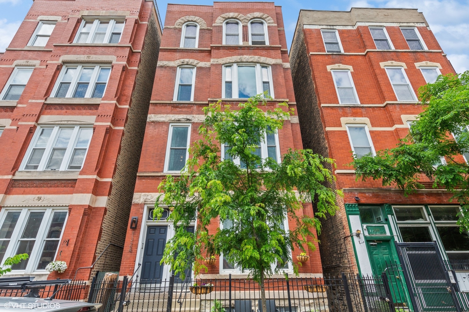 1324 W Huron Street Unit: 4R
