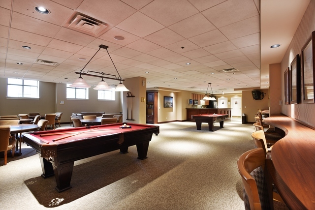 1335 S Prairie Avenue Unit: 809