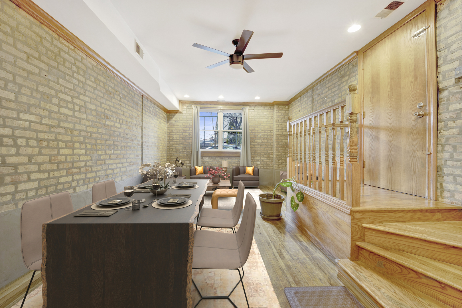 2737 W LeMoyne Street Unit: B