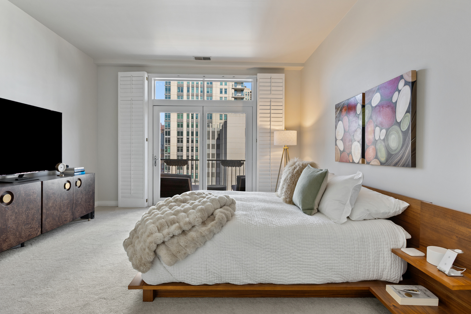 333 N Jefferson Street Unit: 501