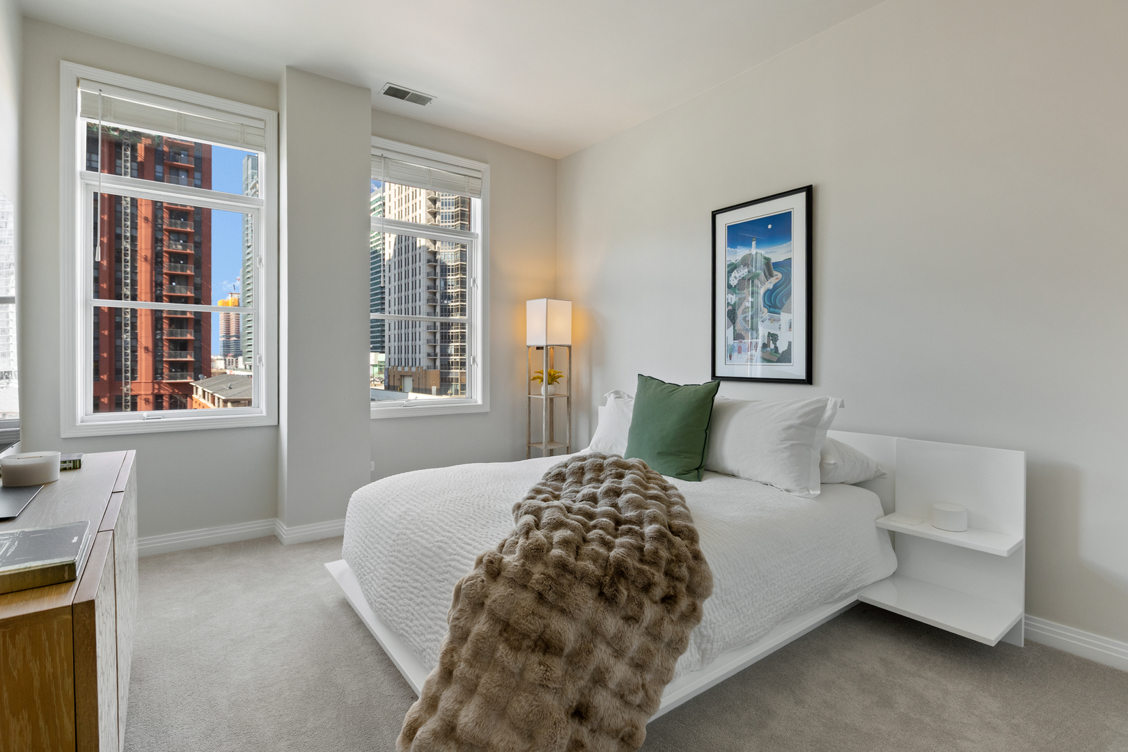 333 N Jefferson Street Unit: 501