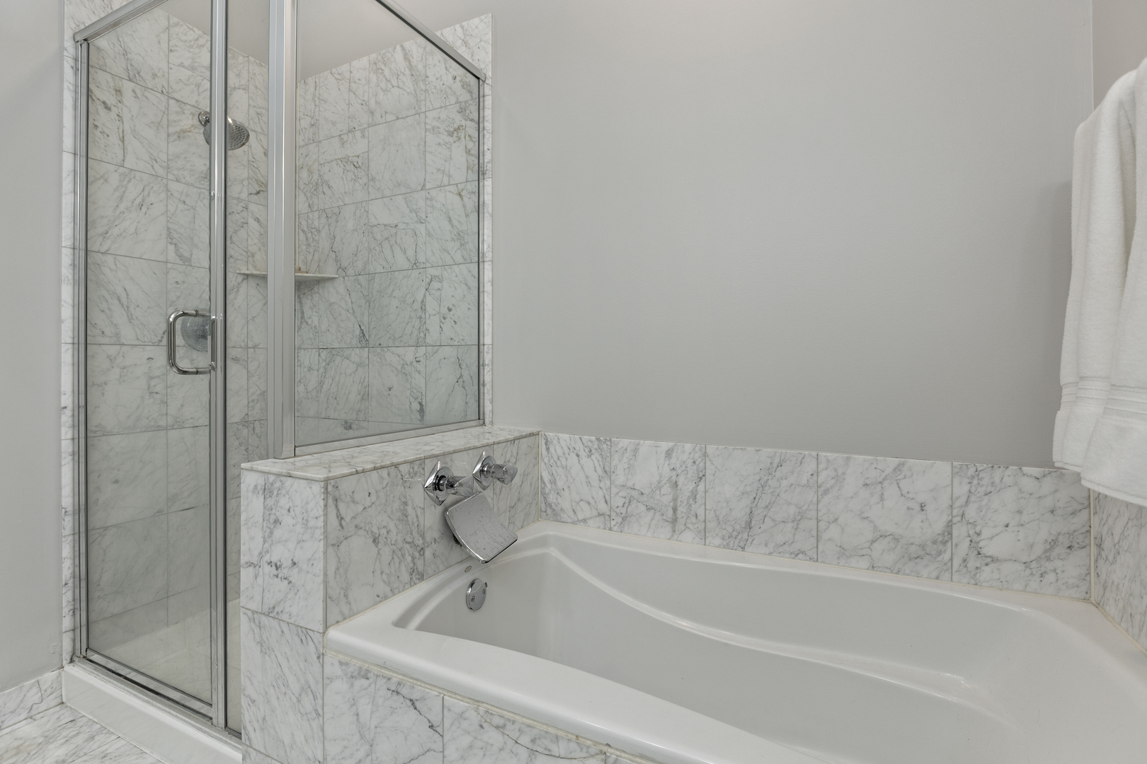 333 N Jefferson Street Unit: 501
