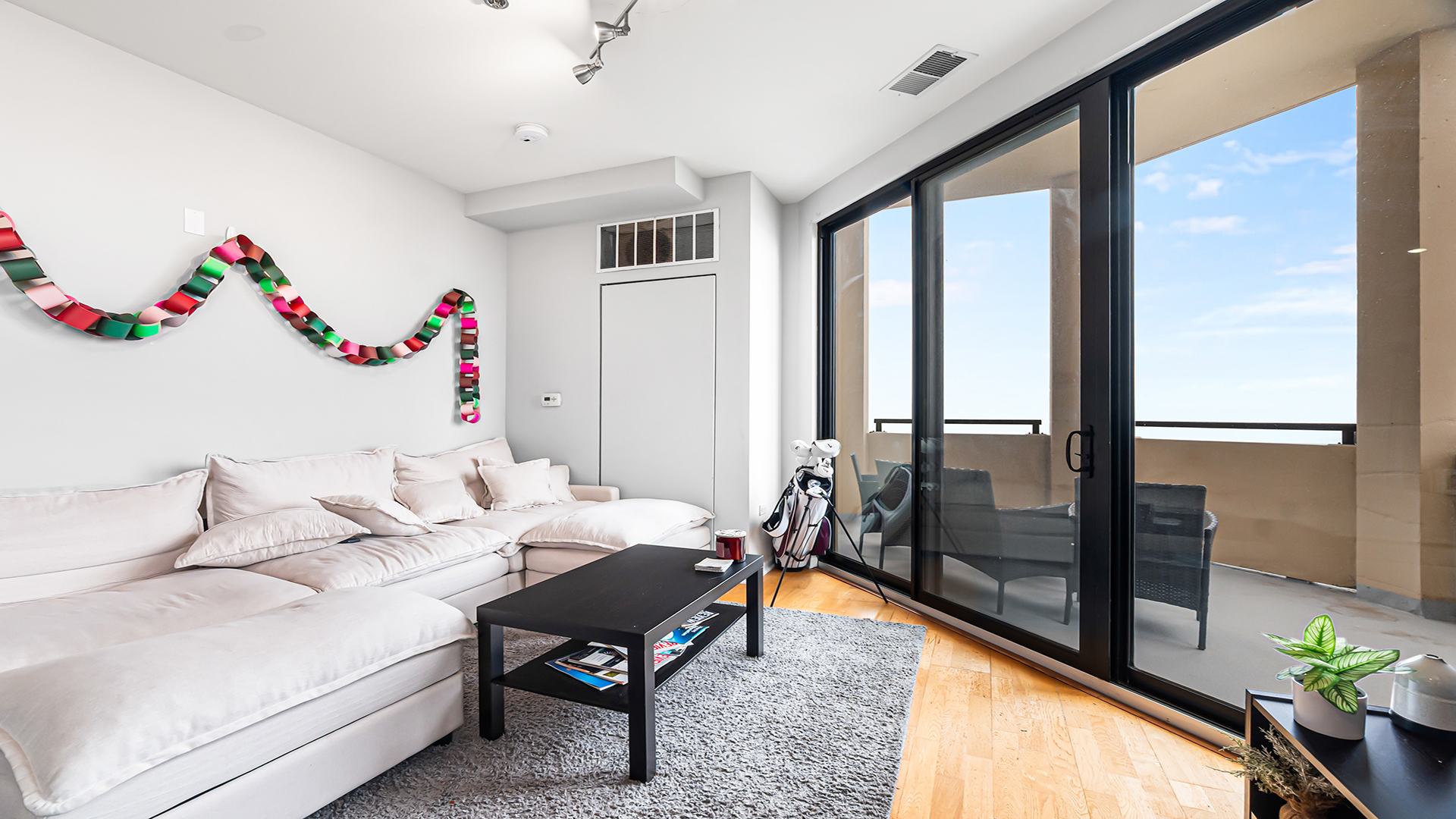 1464 S Michigan Avenue Unit: 2304