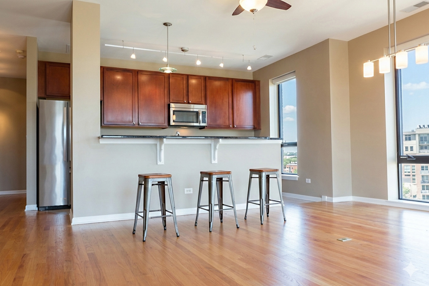 343 W Old Town Court Unit: 708
