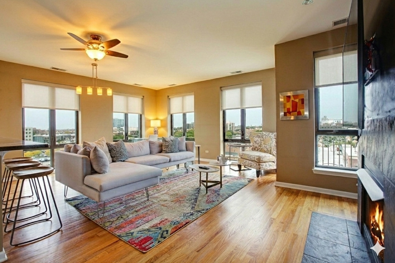 343 W Old Town Court Unit: 708