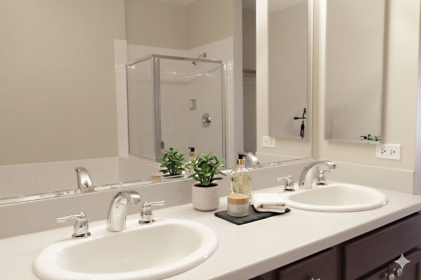 343 W Old Town Court Unit: 708