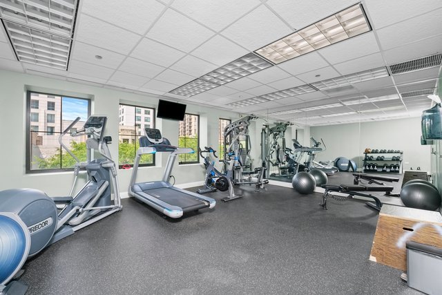 30 W Erie Street Unit: 601