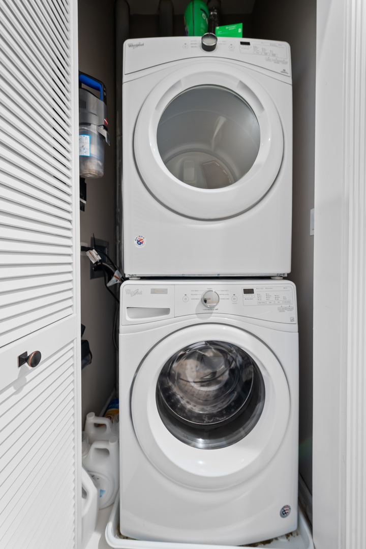 2248 W Foster Avenue Unit: 4