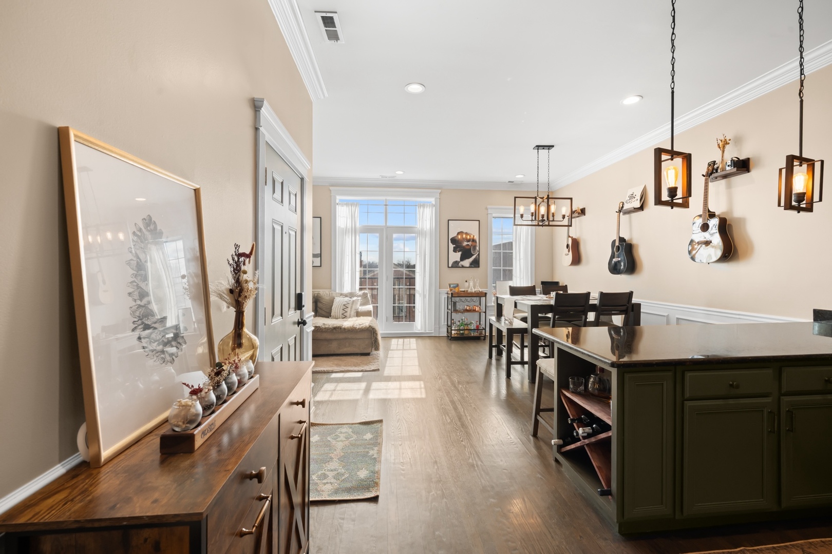 2248 W Foster Avenue Unit: 4