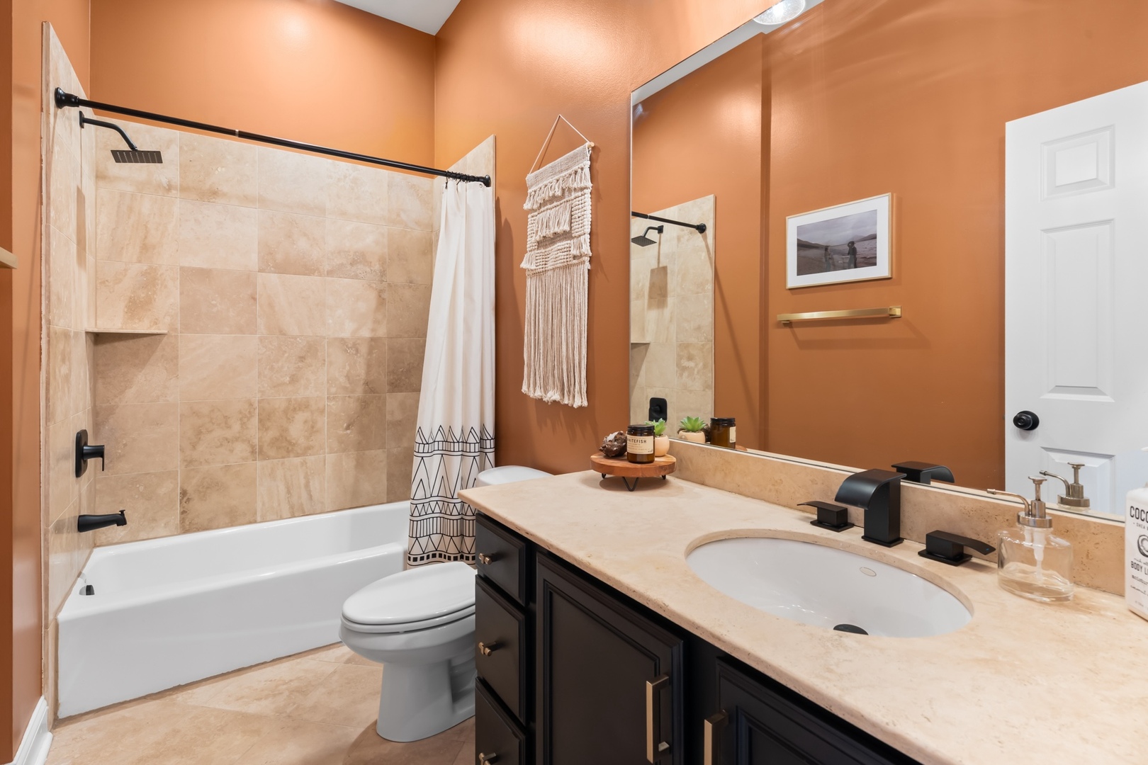 2248 W Foster Avenue Unit: 4