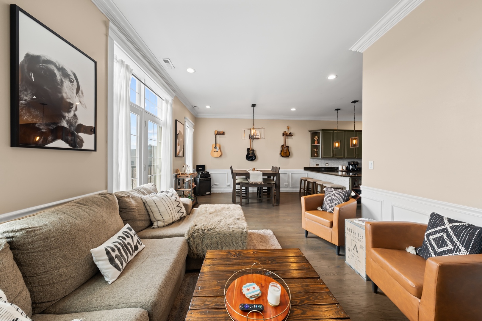 2248 W Foster Avenue Unit: 4