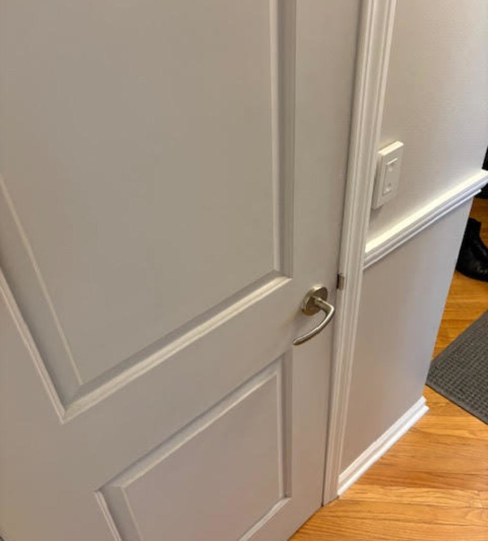 1255 N SANDBURG Terrace Unit: 806