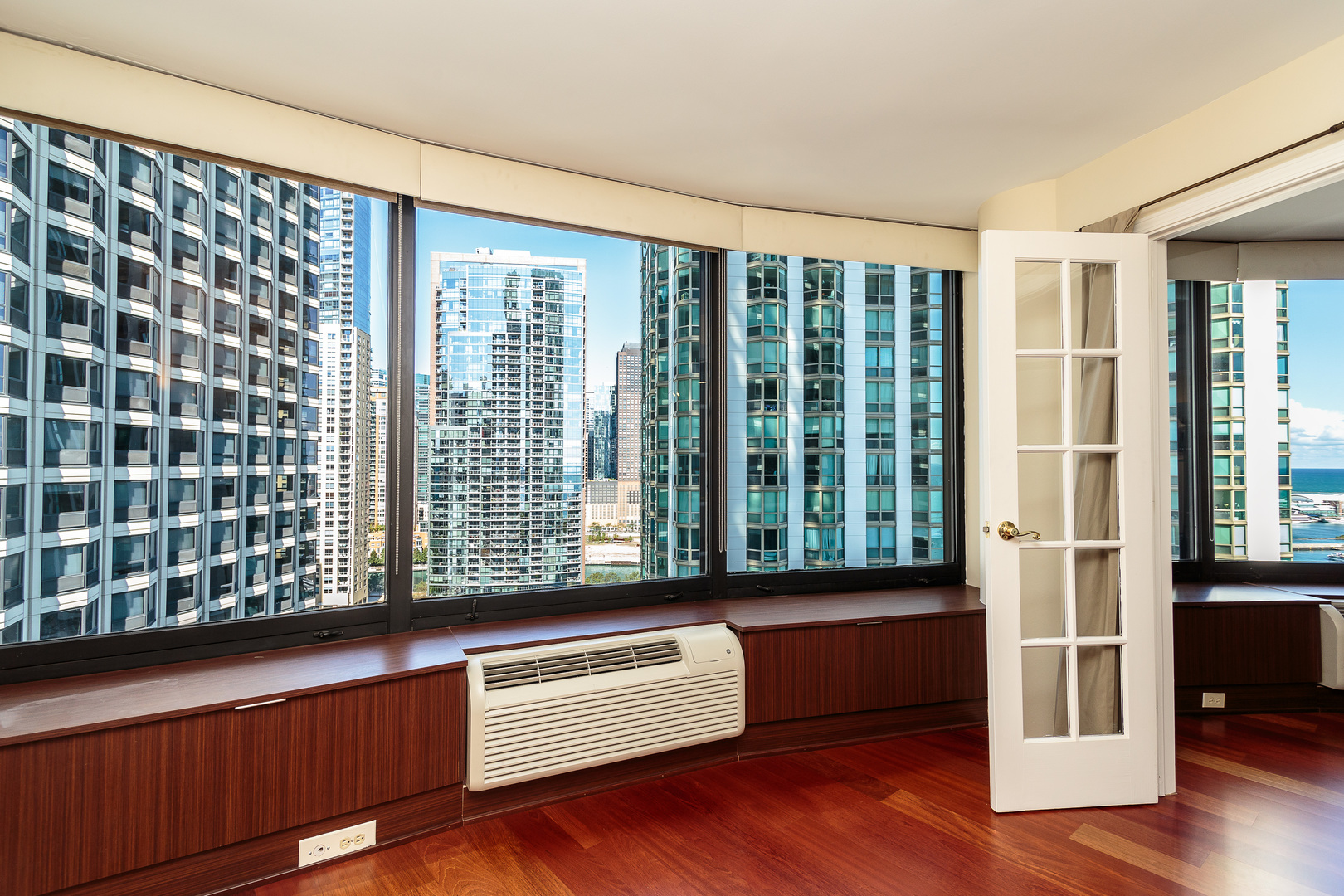 155 N Harbor Drive Unit: 1804