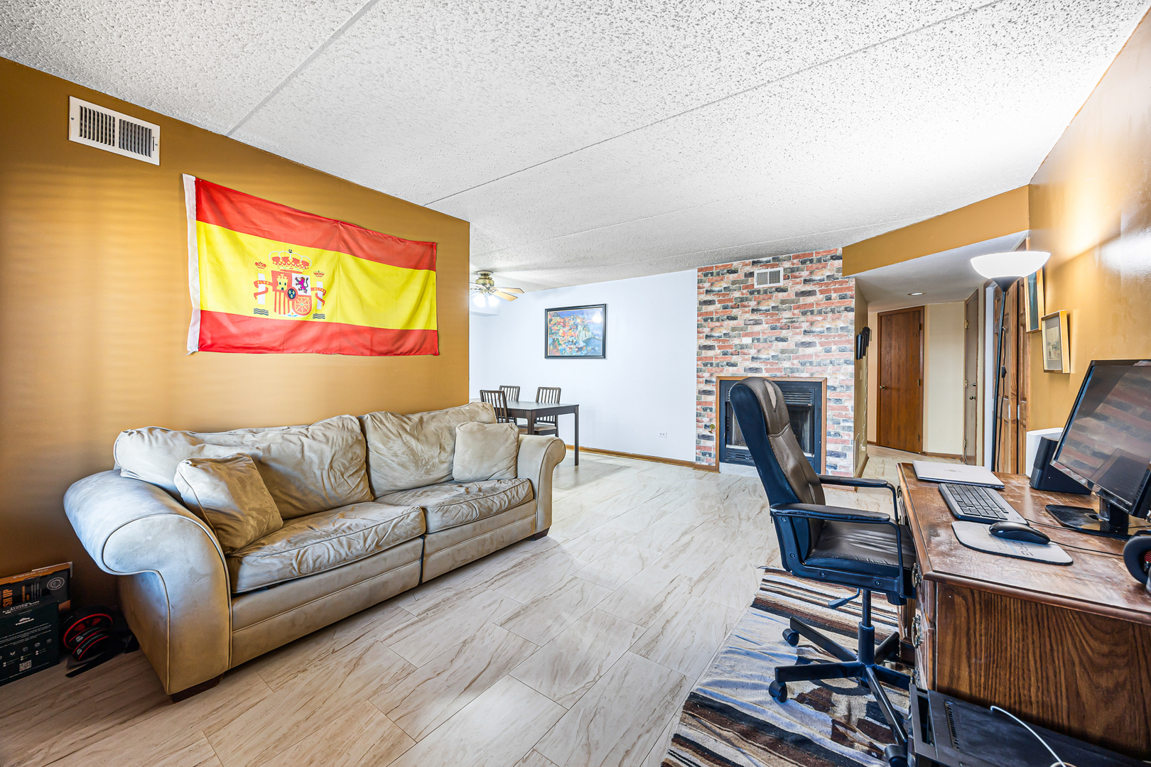 1226 Chalet Road Unit: 2-102