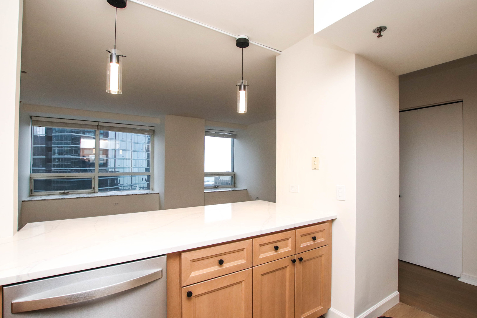 512 N Mcclurg Court Unit: 3103