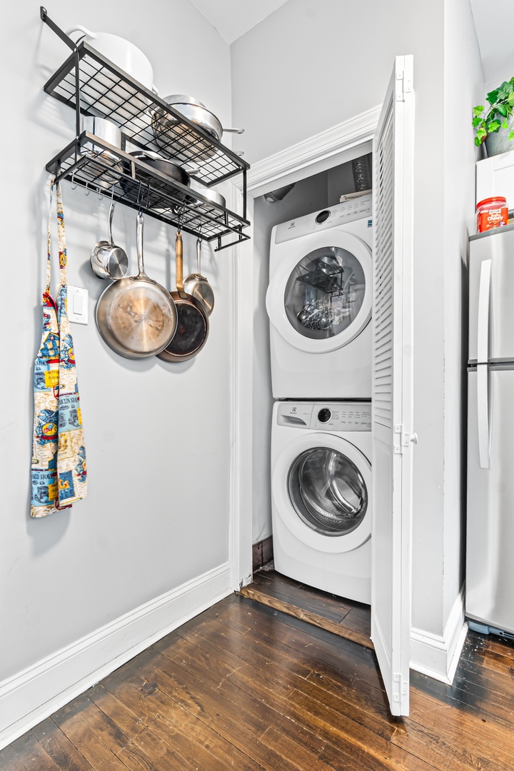 4021 N Whipple Street