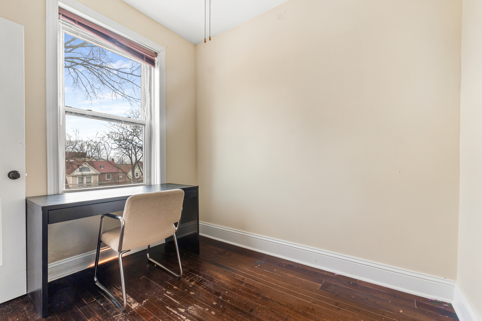 4021 N Whipple Street