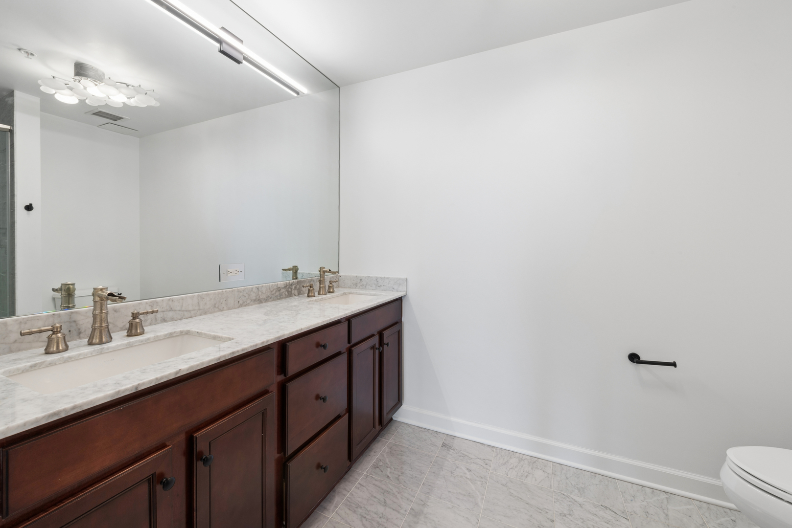 1629 S Prairie Avenue Unit: 2802