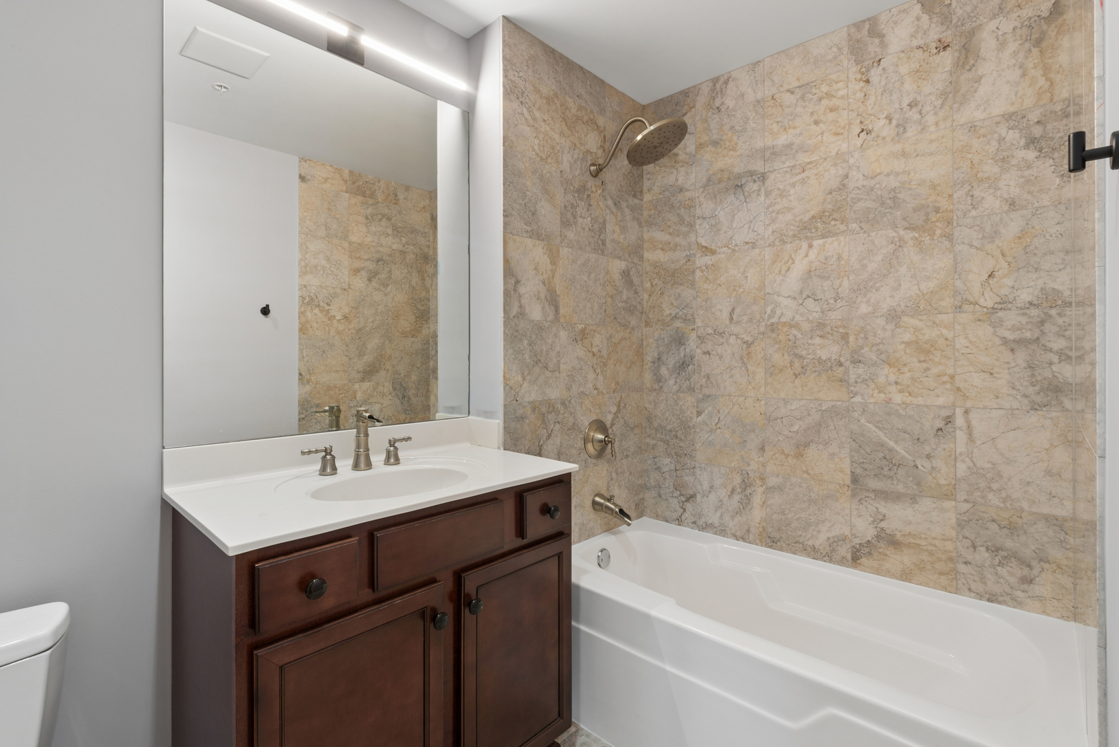 1629 S Prairie Avenue Unit: 2802