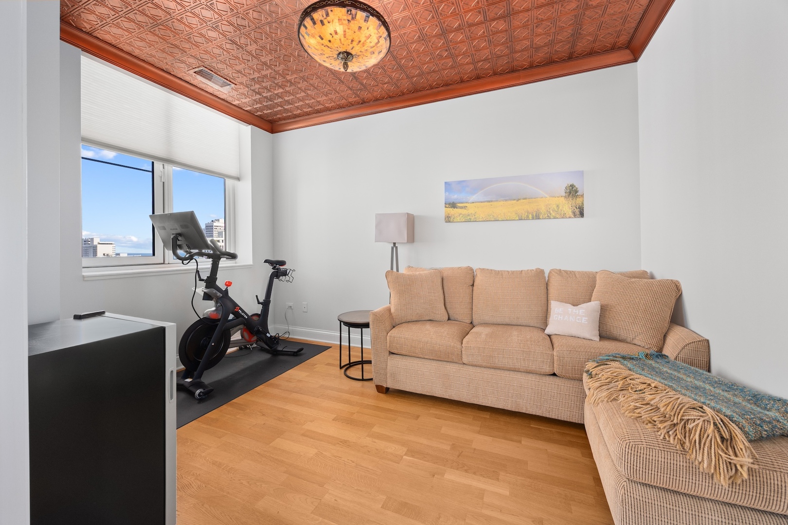 10 E Delaware Street Unit: 27E