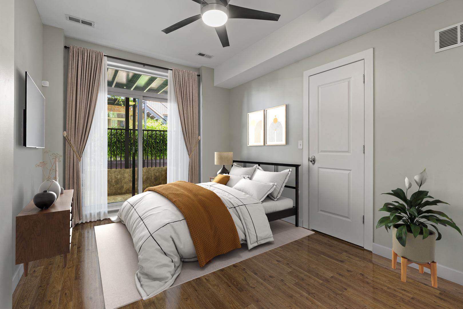 1525 N Claremont Avenue Unit: 1A