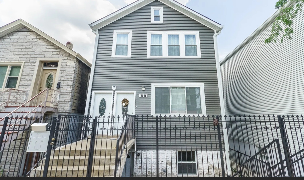 1926 S May Street Unit: 1