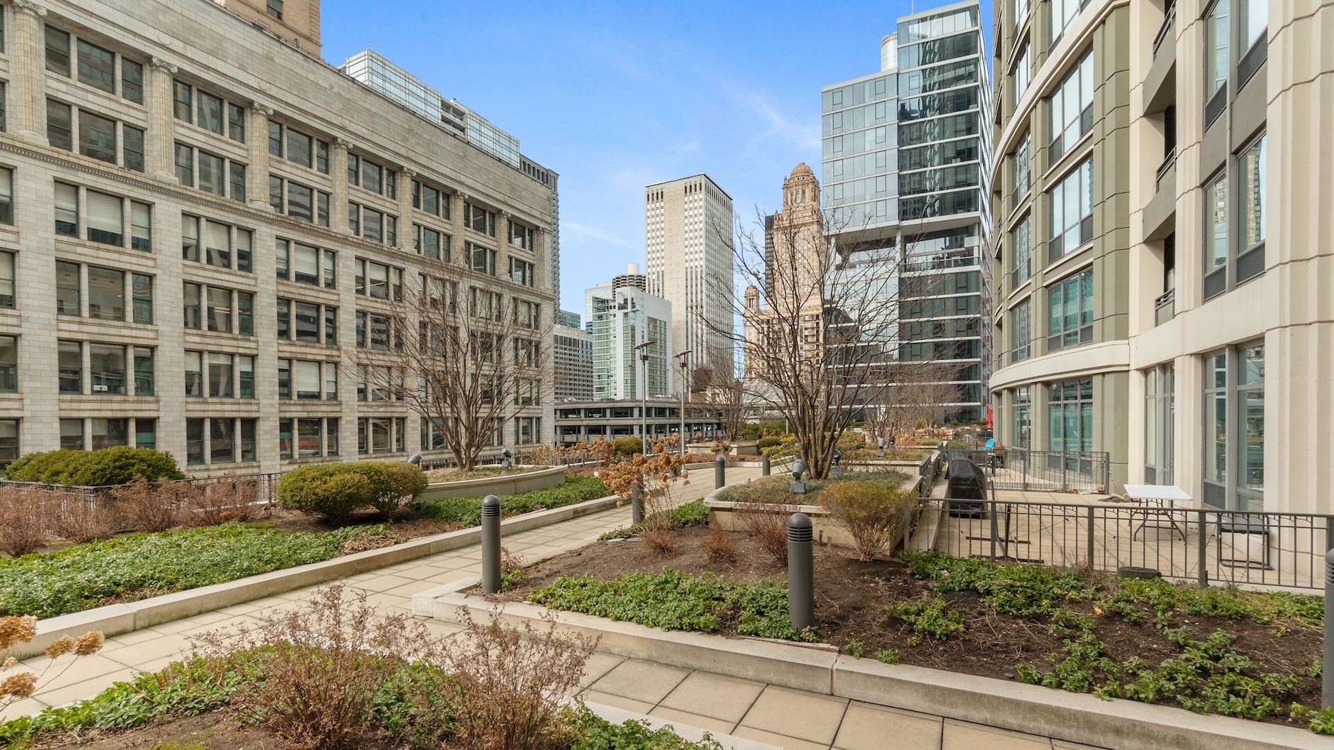 130 N Garland Court Unit: 3102