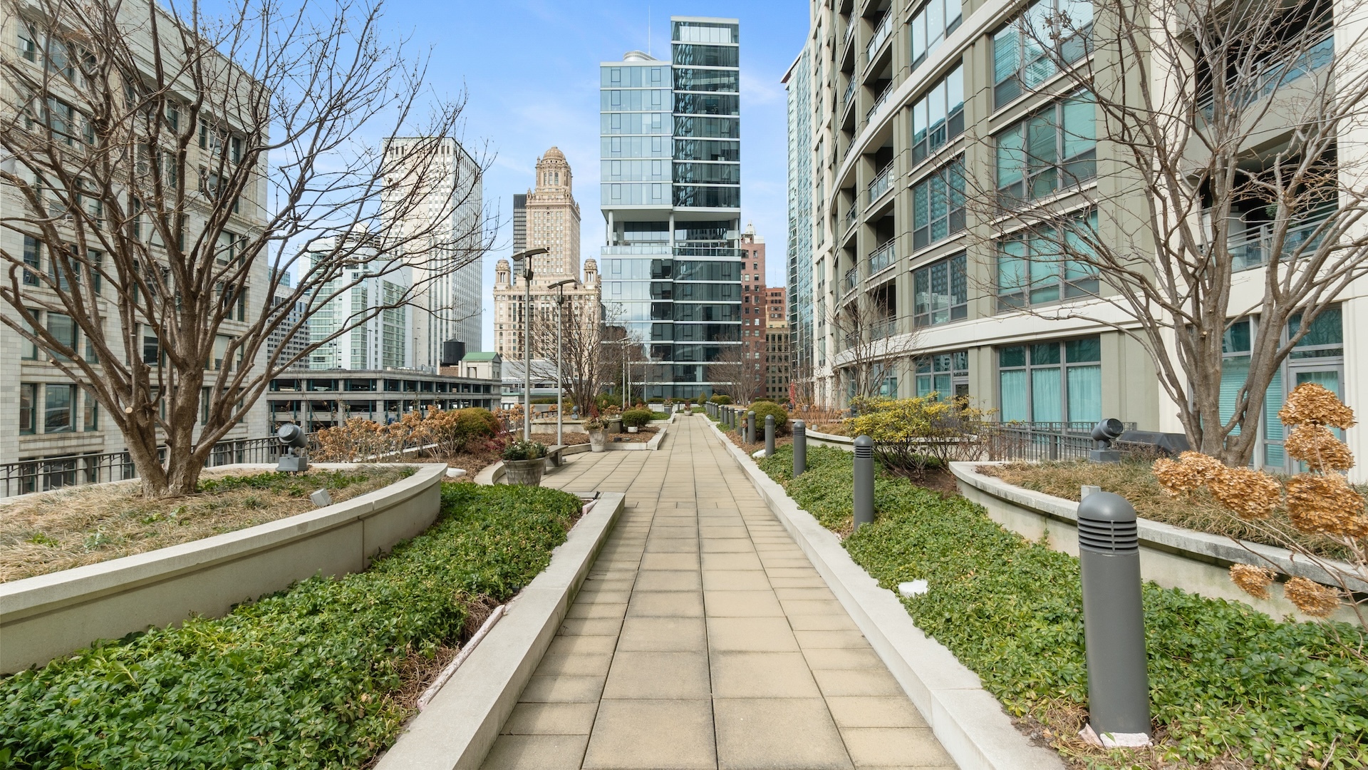 130 N Garland Court Unit: 3102