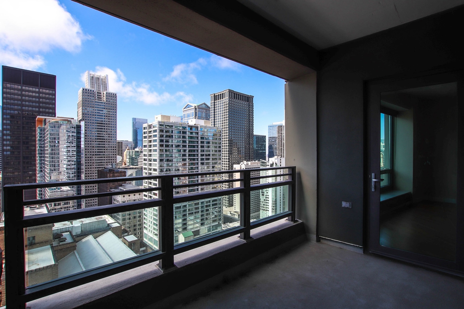 130 N Garland Court Unit: 3102