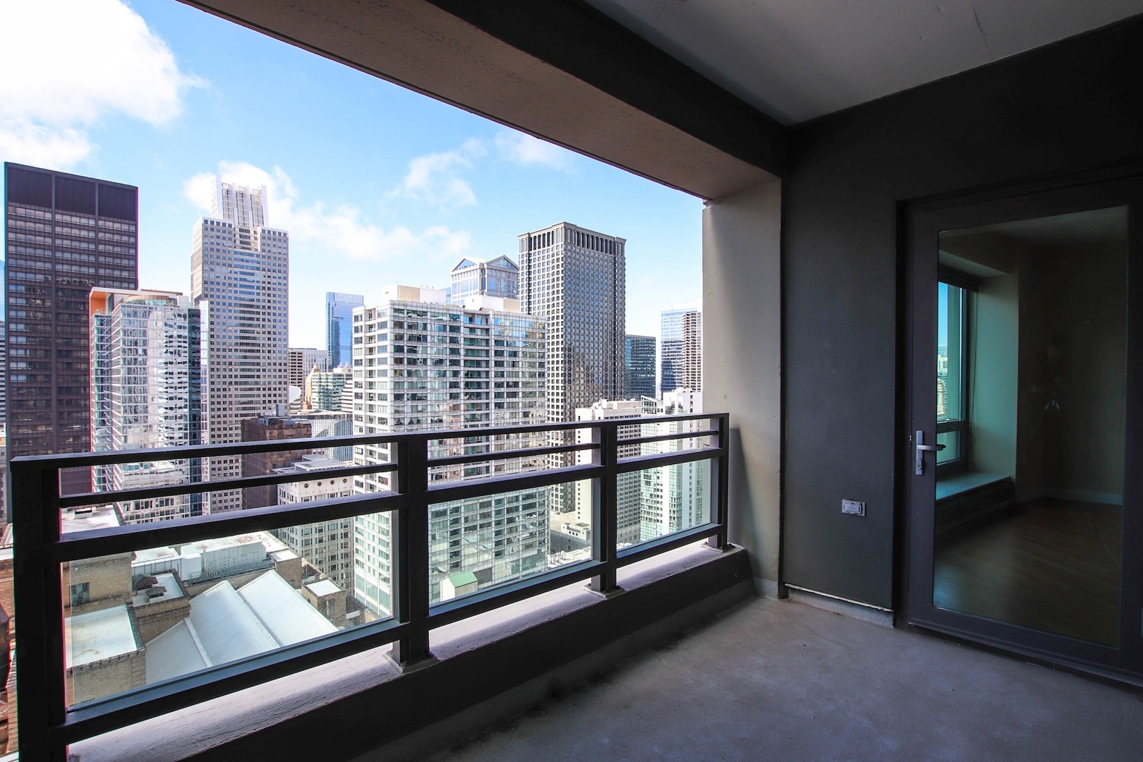 130 N Garland Court Unit: 3102