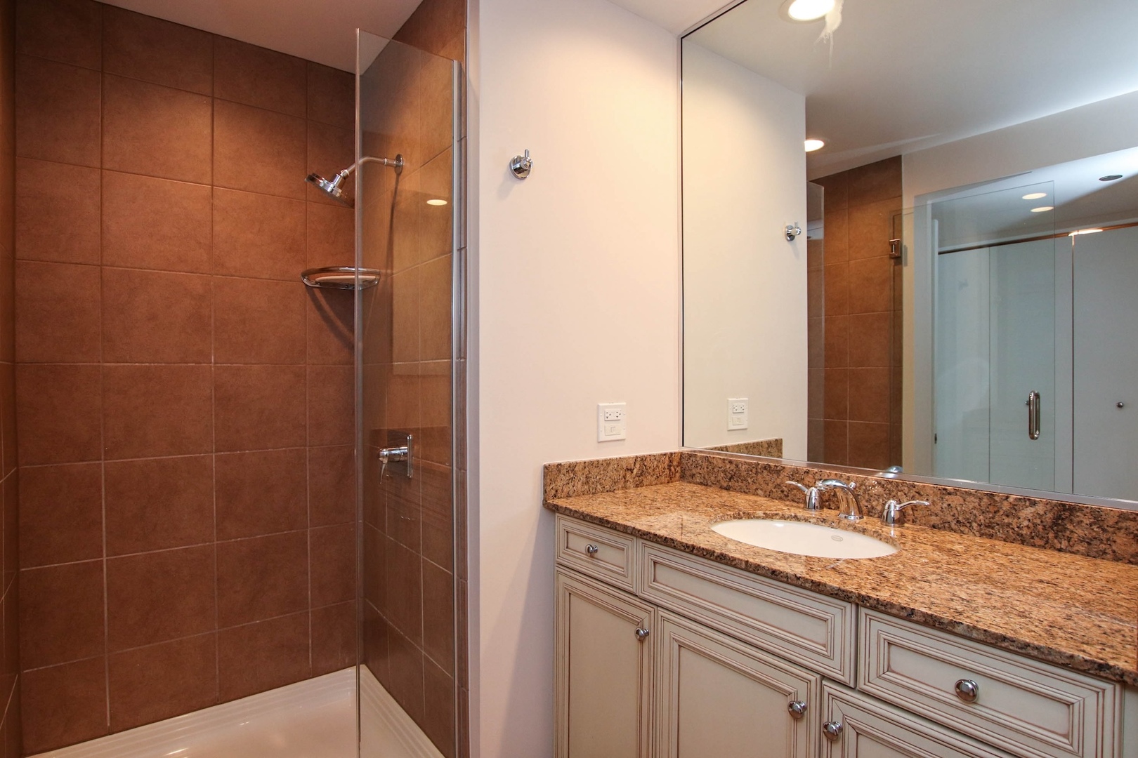 130 N Garland Court Unit: 3102