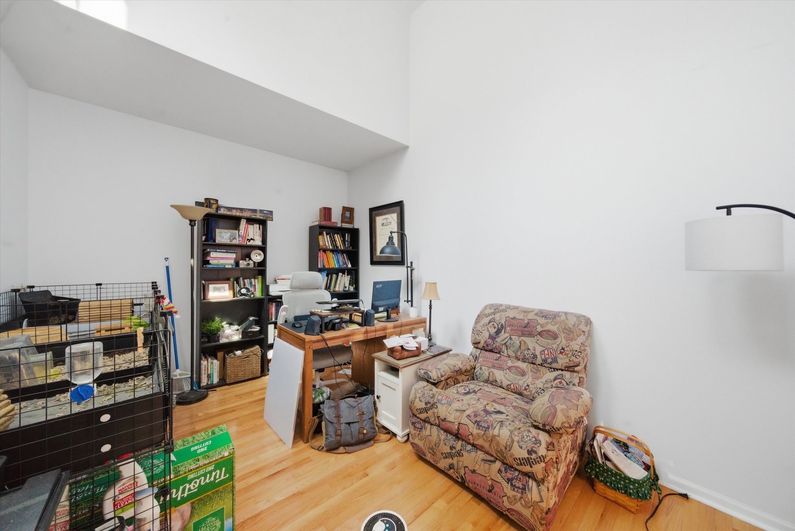 945 N Kingsbury Street Unit: 119