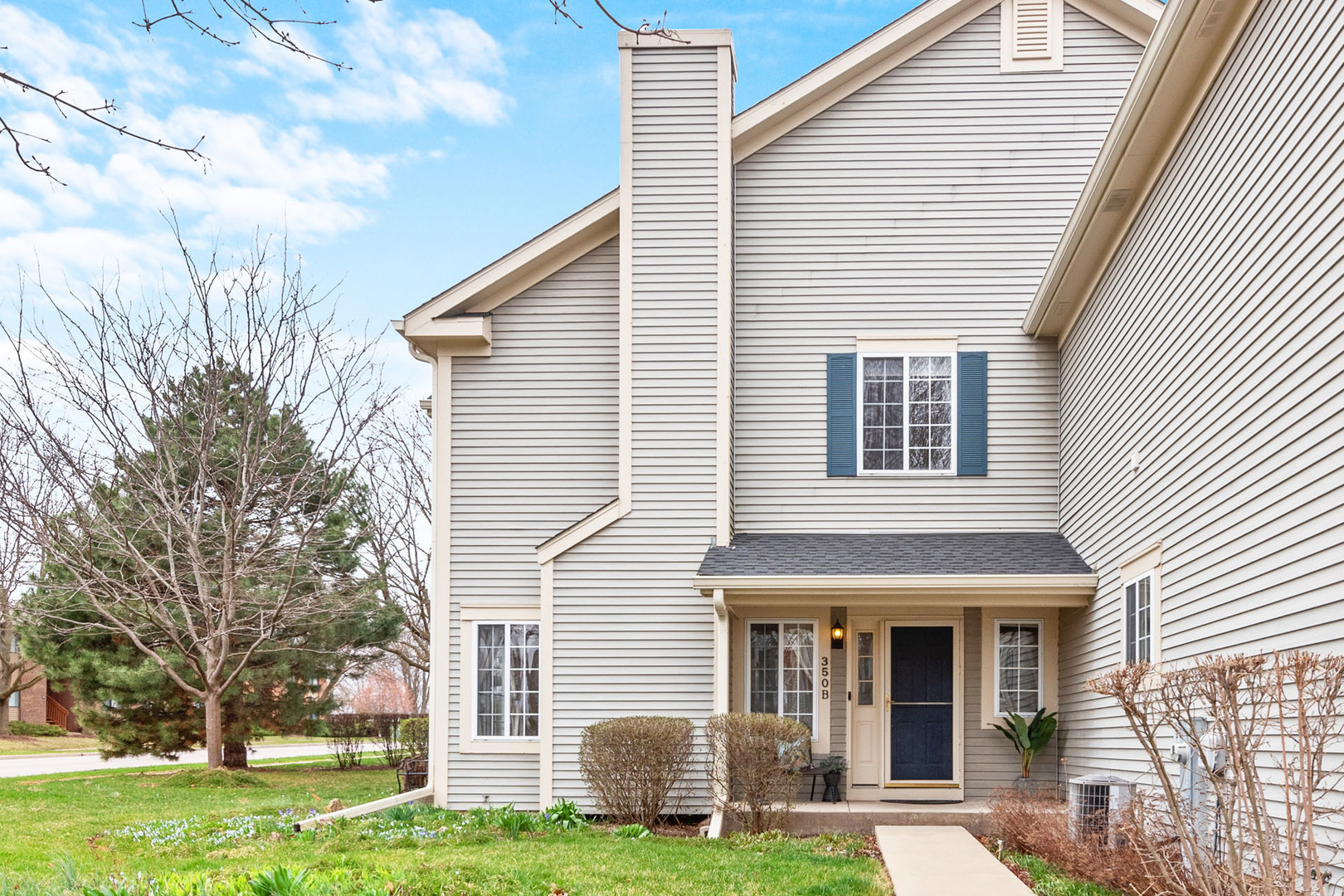 350 Windsor Court Unit: B