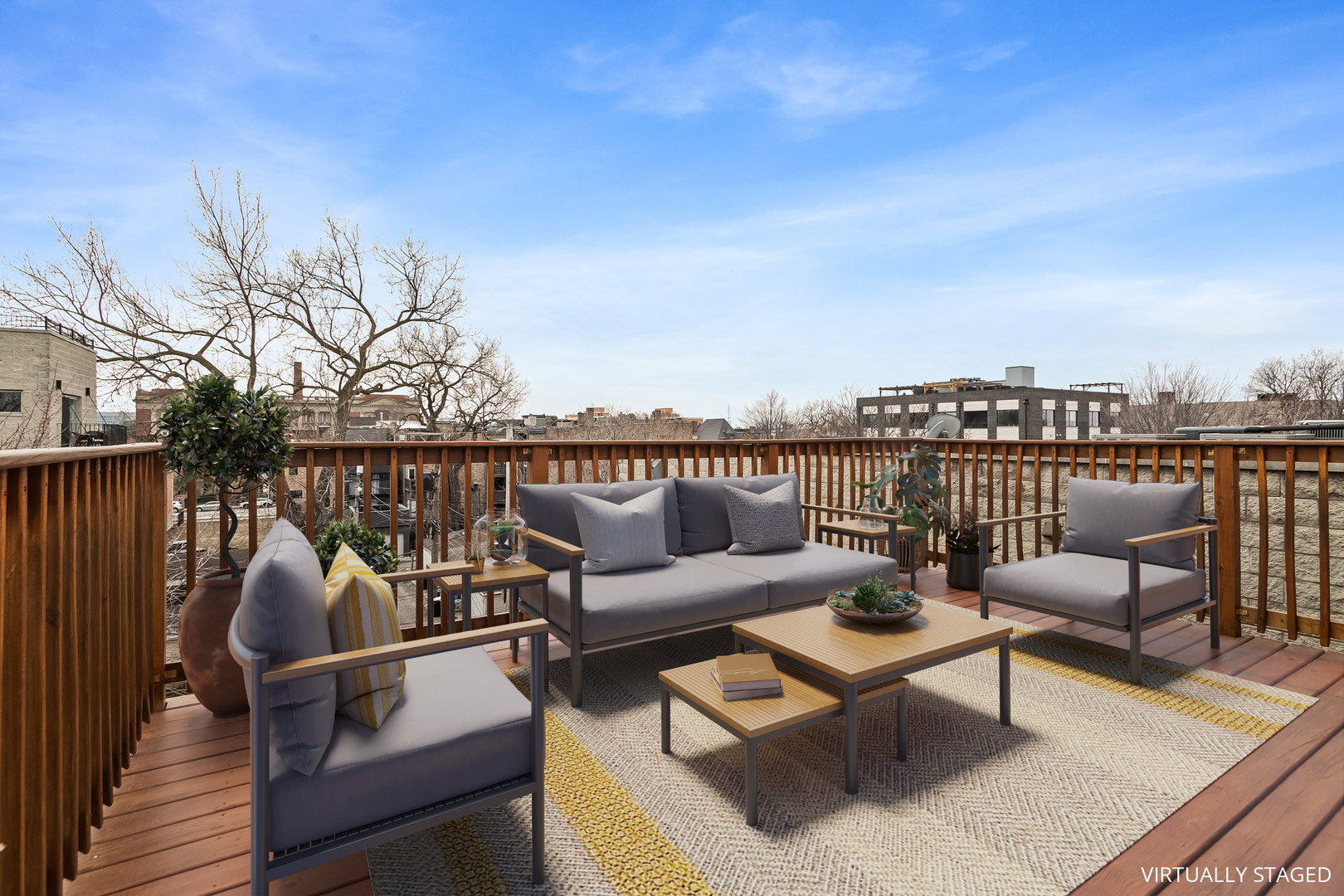 2247 W MONROE Street Unit: 3